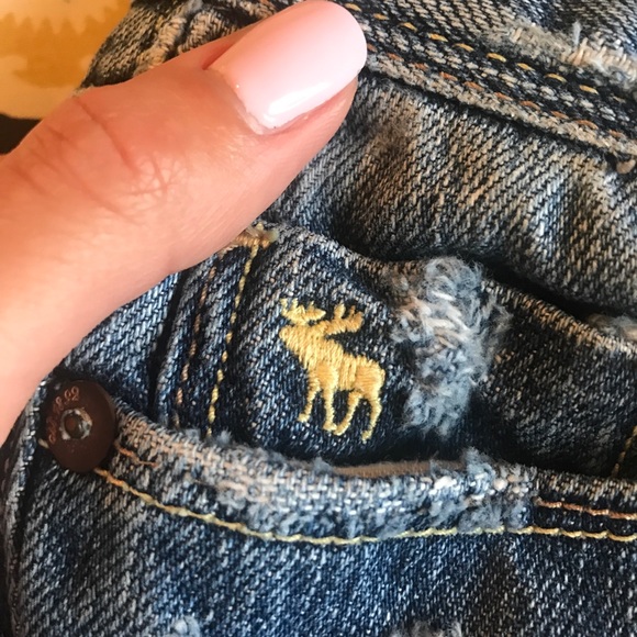 Abercrombie & Fitch jean shorts - Picture 3 of 4